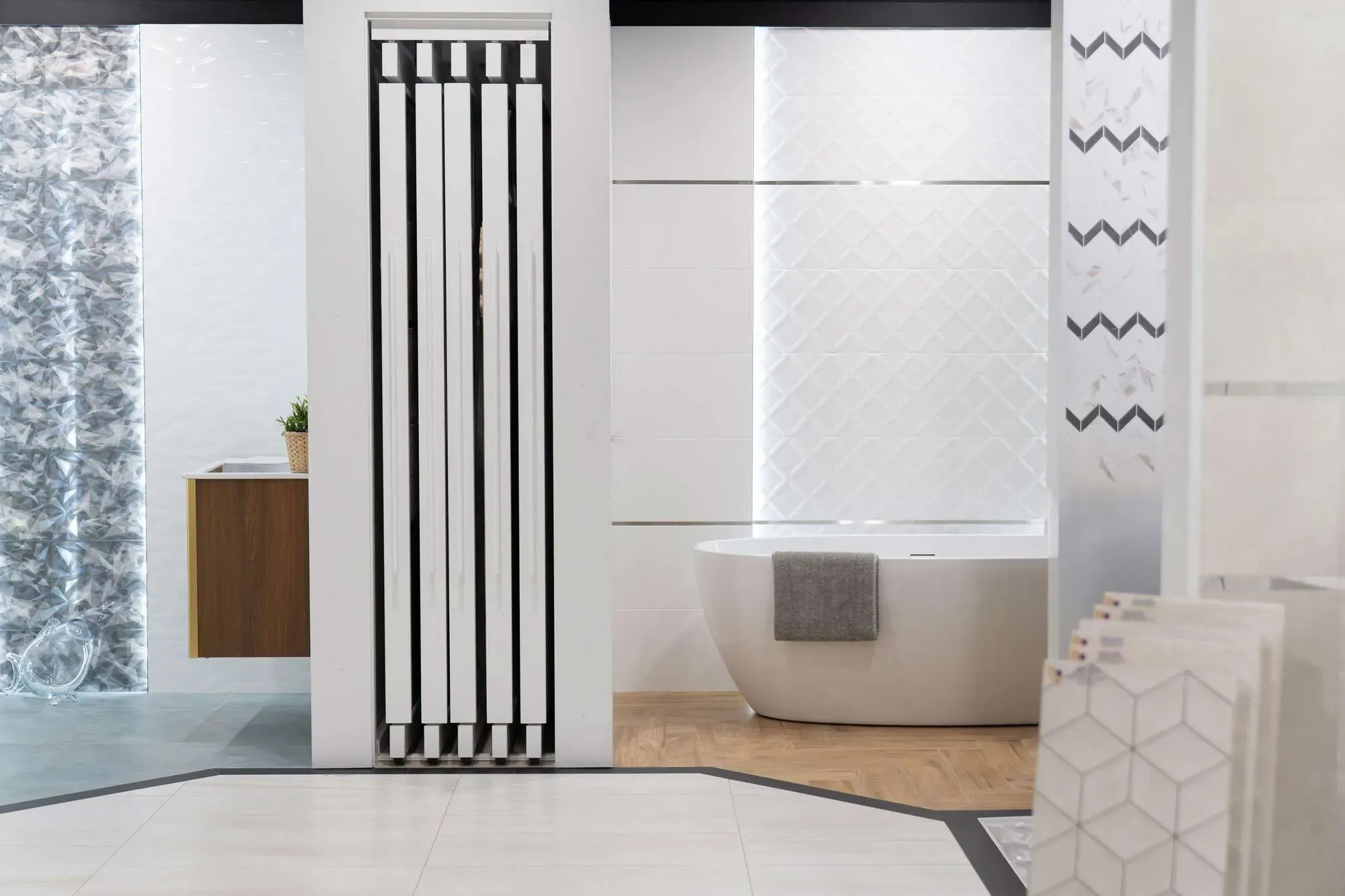 Laterem Tile + Stone