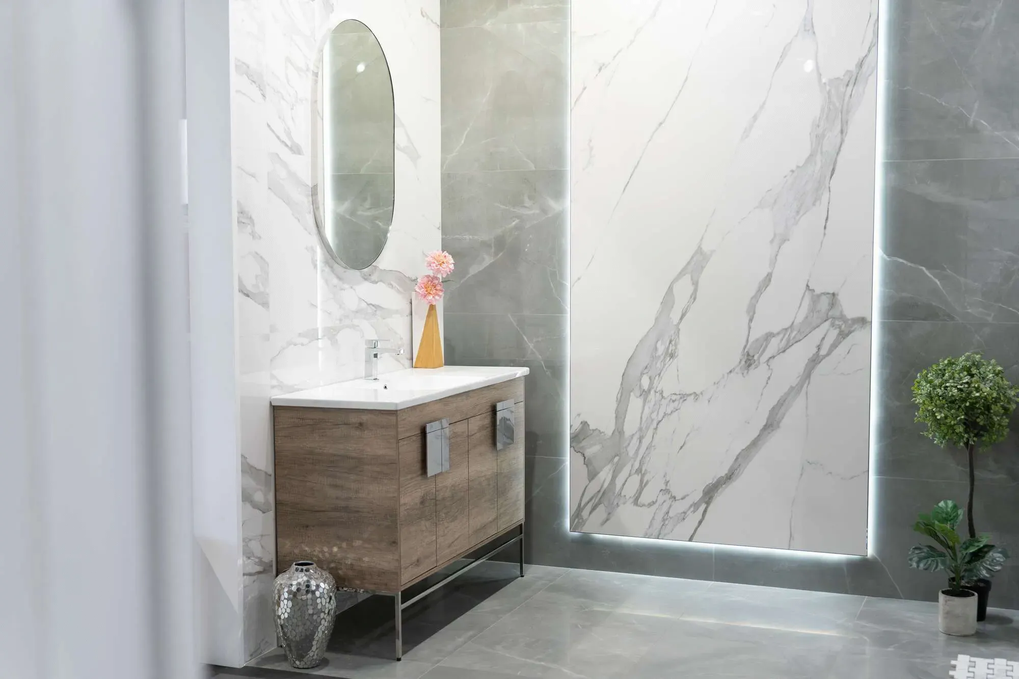 Laterem Tile + Stone