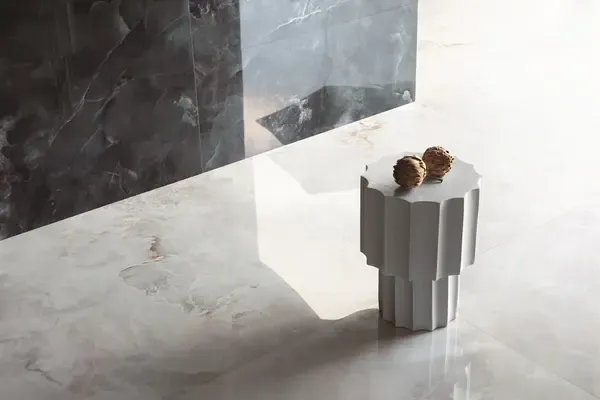 Aquamarine Gray 32x32 Polished Porcelain Tile