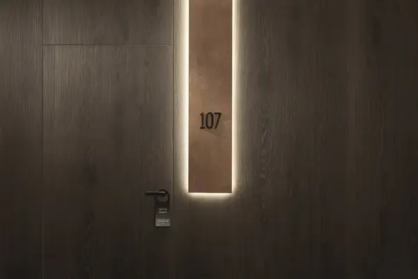 Honey Wood Brown 48x108 Matte Wood Look Structure Porcelain Tile