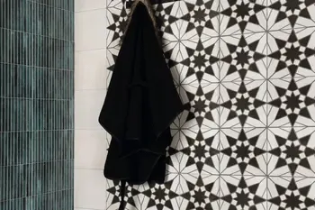 Incurve Fluted Green 6x12 Glossy Ceramic Wall Structure Tile